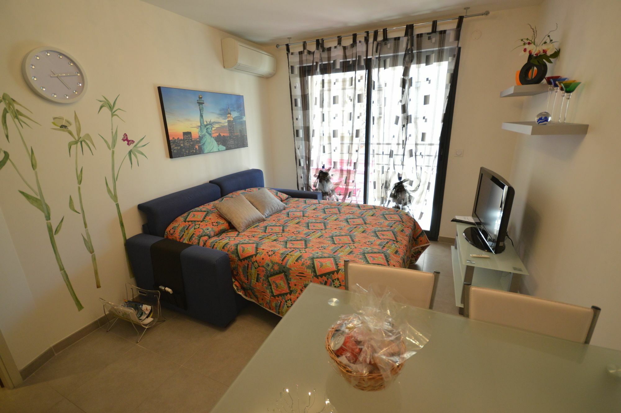 Appartamento Modern Deluxe Two-bedroom *